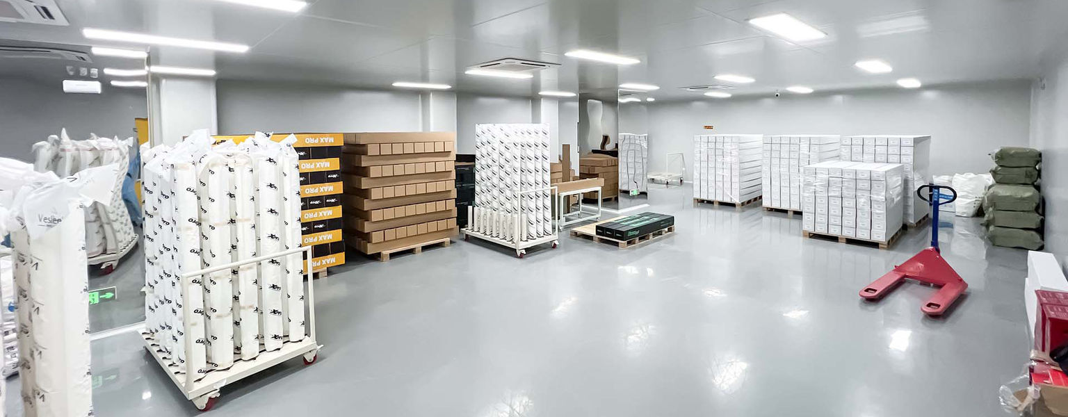 Guangzhou Goodcarway Window Film Co., Ltd. línea de producción del fabricante